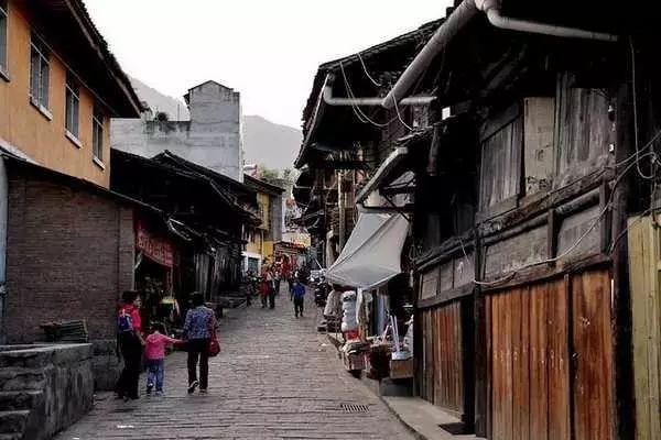 河南神农山旅游攻略_彭山仙女山旅游攻略_彭山仙女湖景区