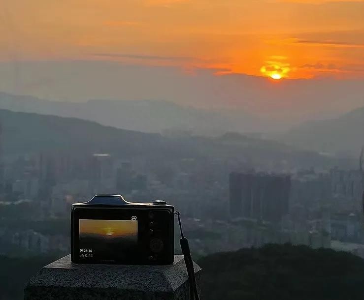 河南郭亮村旅游攻略_河南洛阳旅游攻略_河南白云山旅游攻略