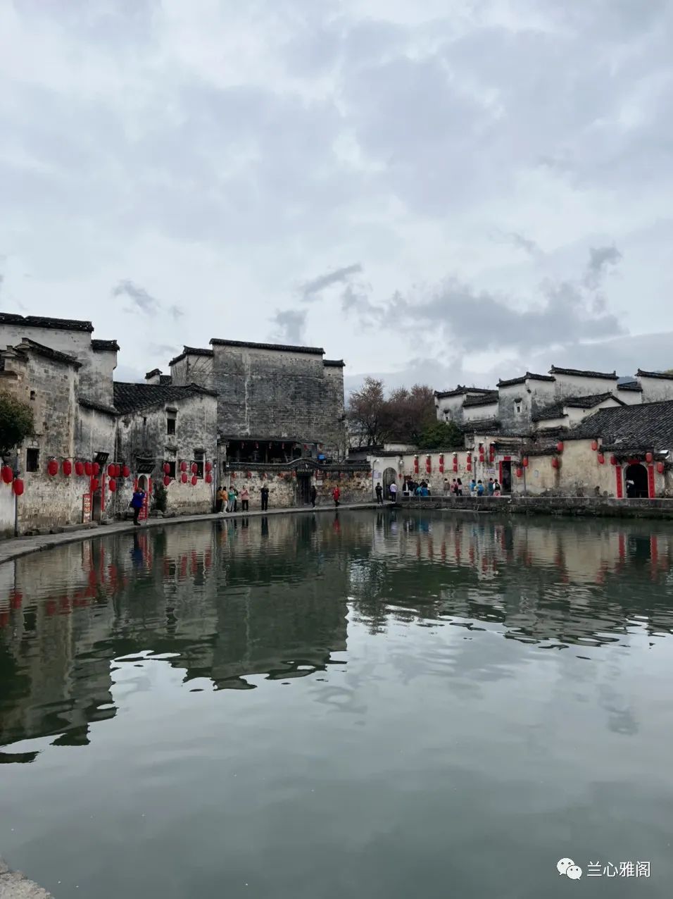 黄山宏村西递美景描写_黄山宏村西递屯溪地图_黄山宏村西递旅游攻略