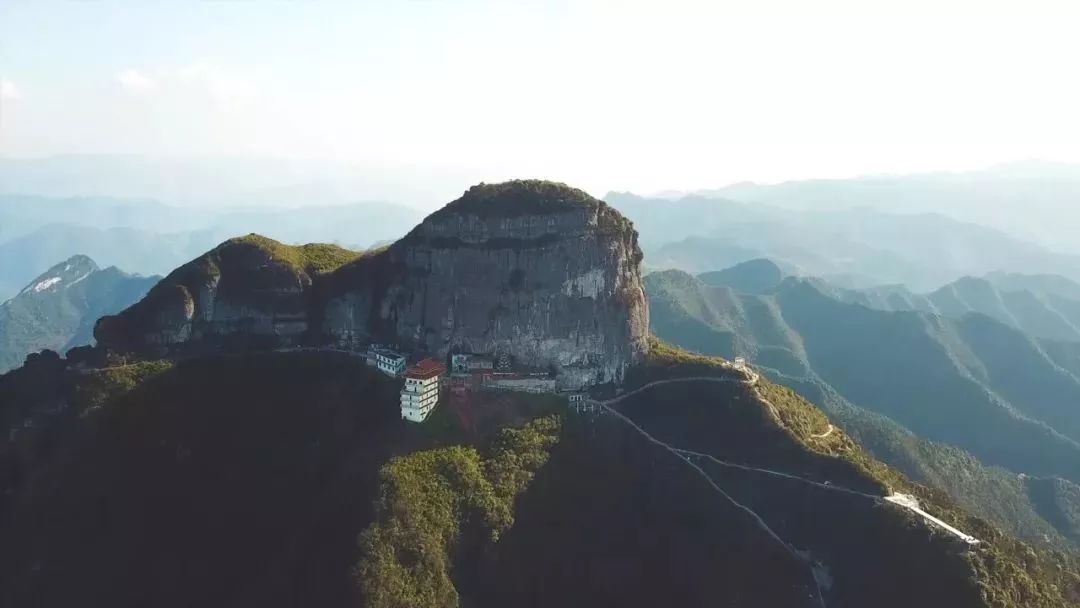 龙岩红尖山旅游攻略_龙岩红尖山雪景_龙岩红尖山旅游攻略