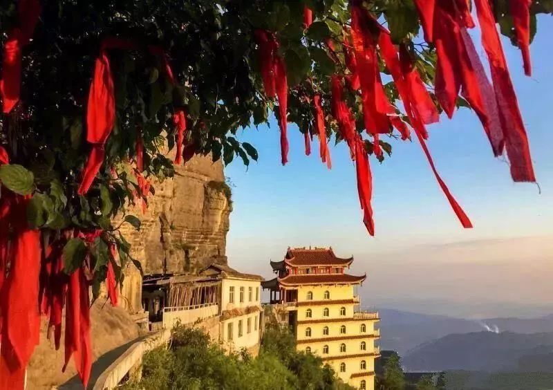 龙岩红尖山雪景_龙岩红尖山旅游攻略_龙岩红尖山旅游攻略