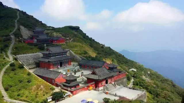 龙岩红尖山旅游攻略_龙岩红尖山旅游攻略_龙岩红尖山雪景