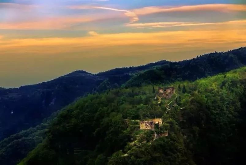 龙岩红尖山旅游攻略_龙岩红尖山雪景_龙岩红尖山旅游攻略