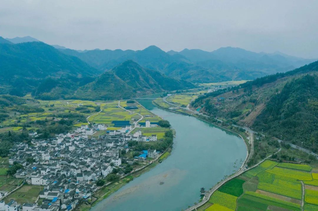 一起相约，赏美景、吃美食、品人文，一起来为绩溪旅游代言！