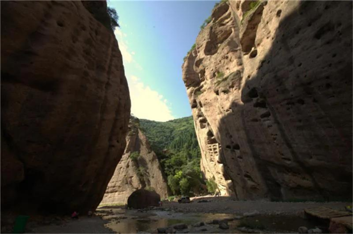 白天抖音什么时间段发作品_宝鸡通天河国家森林公园与紫柏山景区哪个好玩_口干舌燥吃牛黄解毒片有用吗