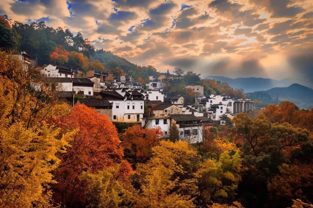 十月出国去哪里旅游好_十月出国旅游最佳地点_十月出国去哪里旅游最好