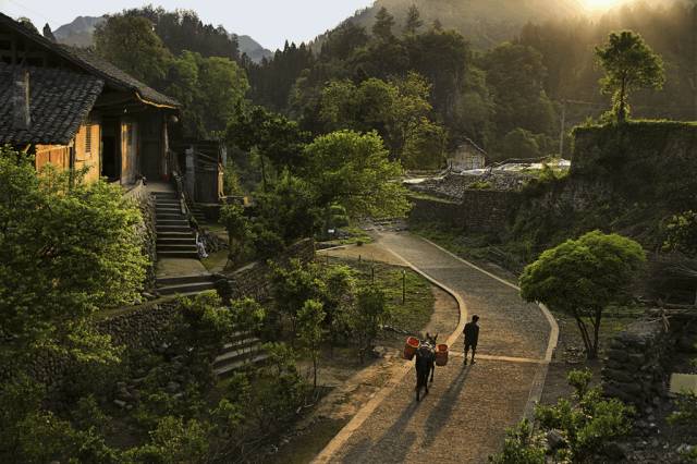 来湘西芙蓉镇旅游攻略_湘西芙蓉古镇旅游攻略_湘西芙蓉镇旅游攻略