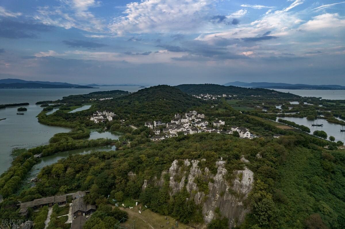 苏州太湖，风景秀美，名胜众多