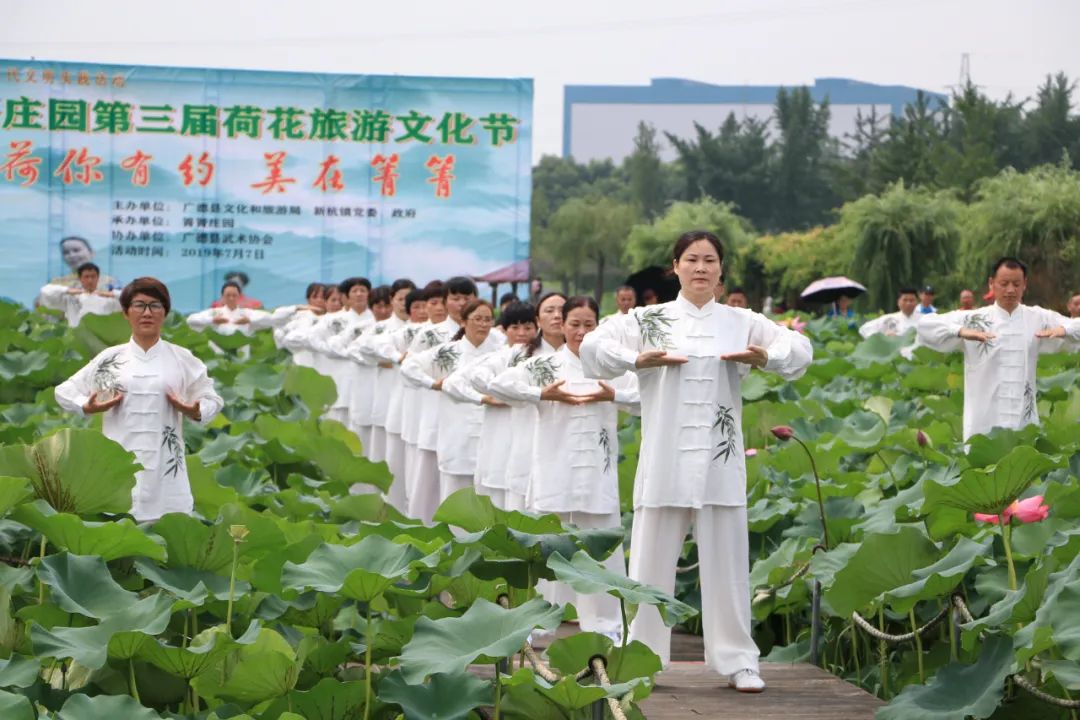 邬立朋家人的关系_安徽家朋油菜花攻略_家朋旅游攻略