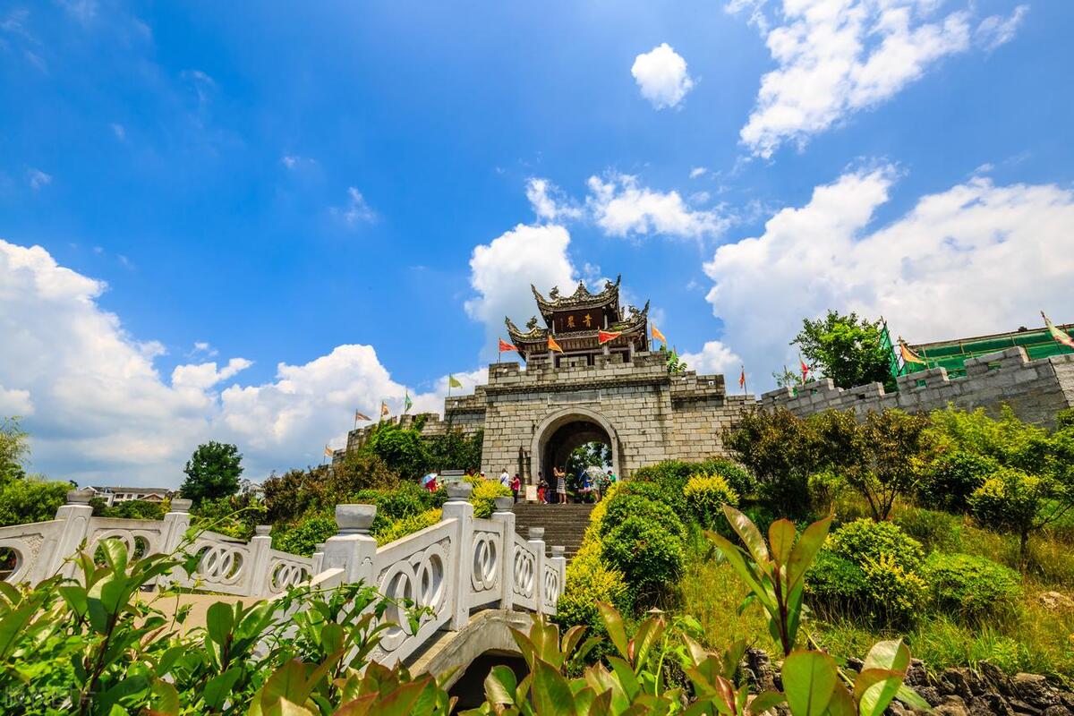 遵义市内游玩_遵义市区的旅游景点_遵义市区旅游攻略