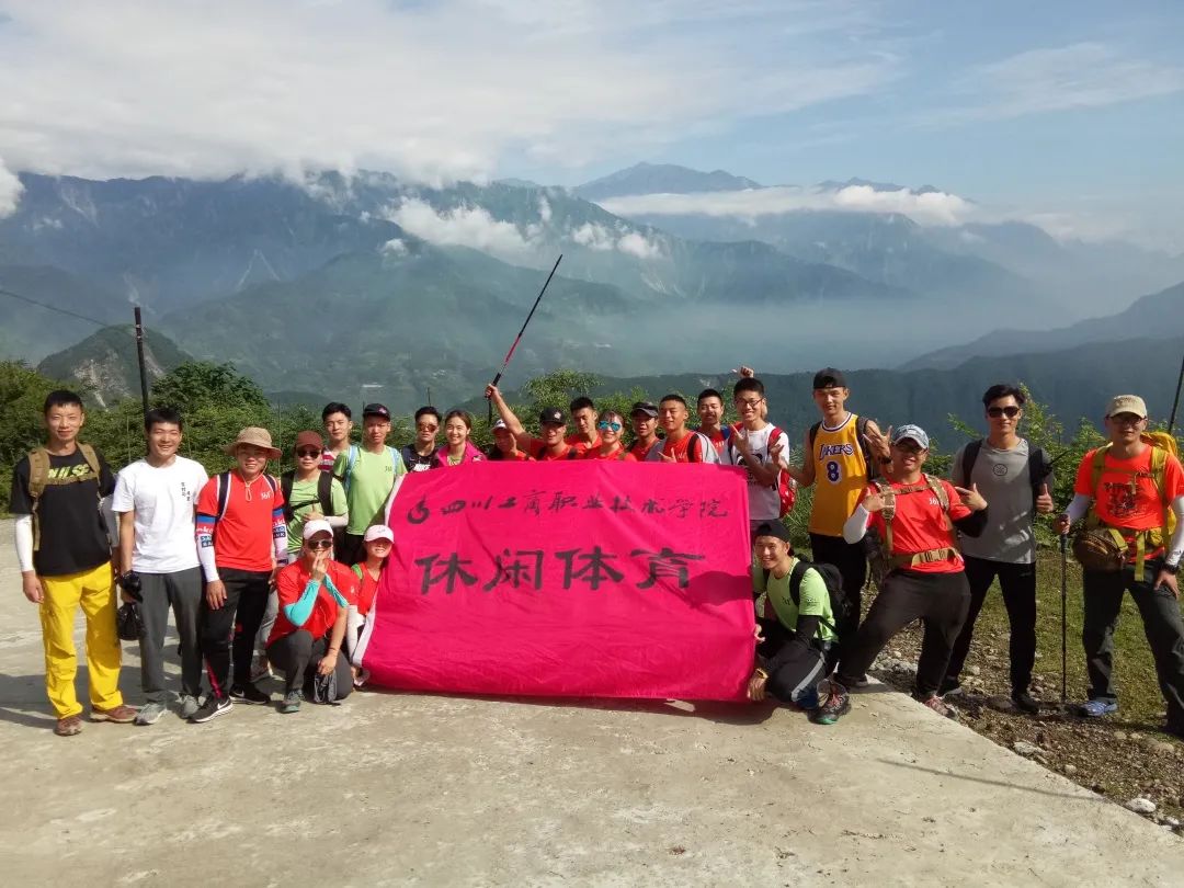 节目国外旅游介绍怎么写_介绍国外旅游的节目_国外旅游视频节目