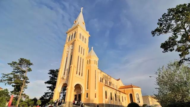 武汉到越南岘港旅游攻略_越南美奈旅游攻略_越南占婆岛旅游攻略