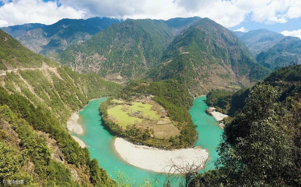 丽江好玩的地方_丽江哪些地方最好玩_丽江游泳池那里好玩