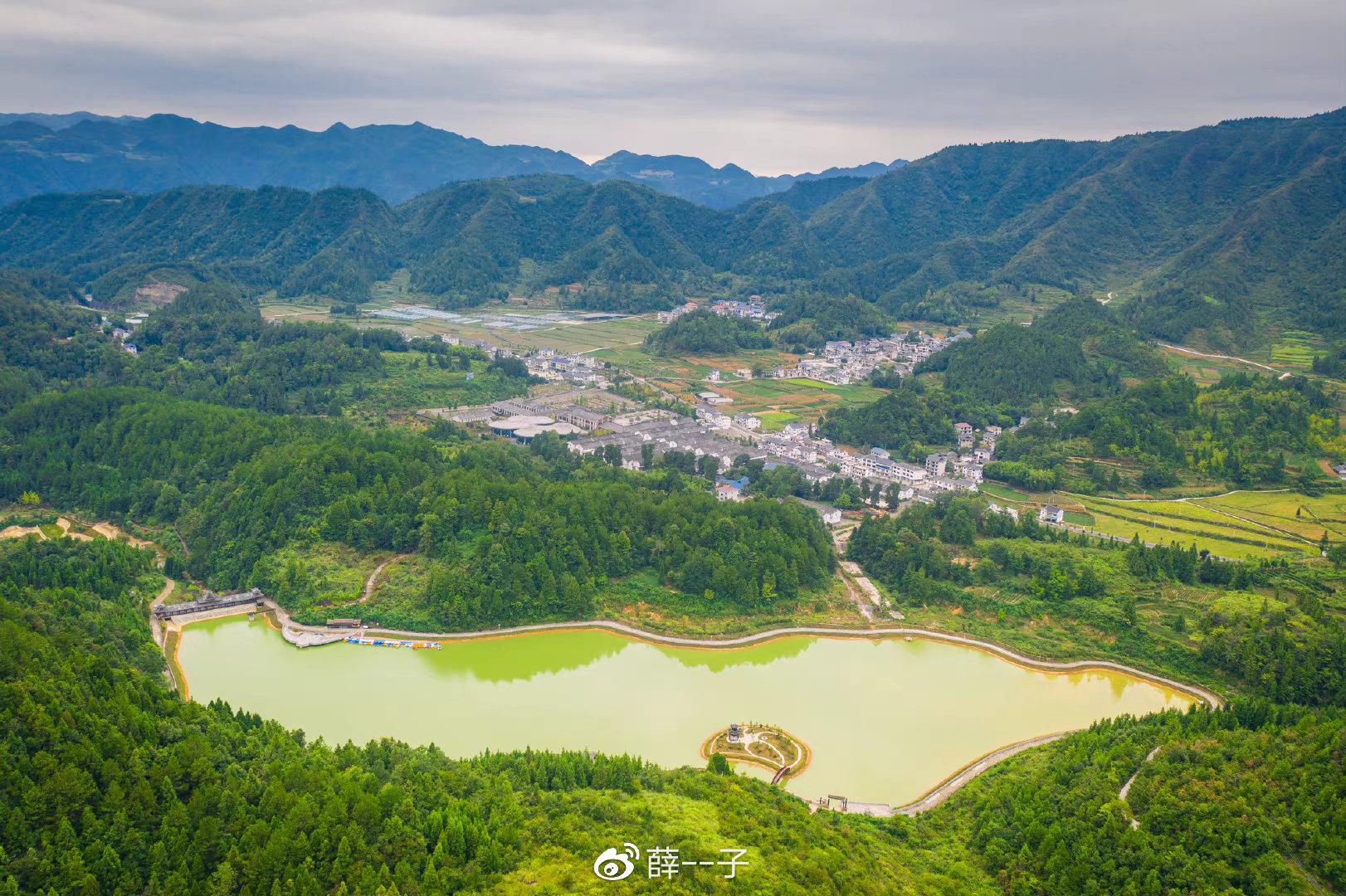 遵义的旅游攻略_遵义攻略旅游景点_遵义旅游攻略