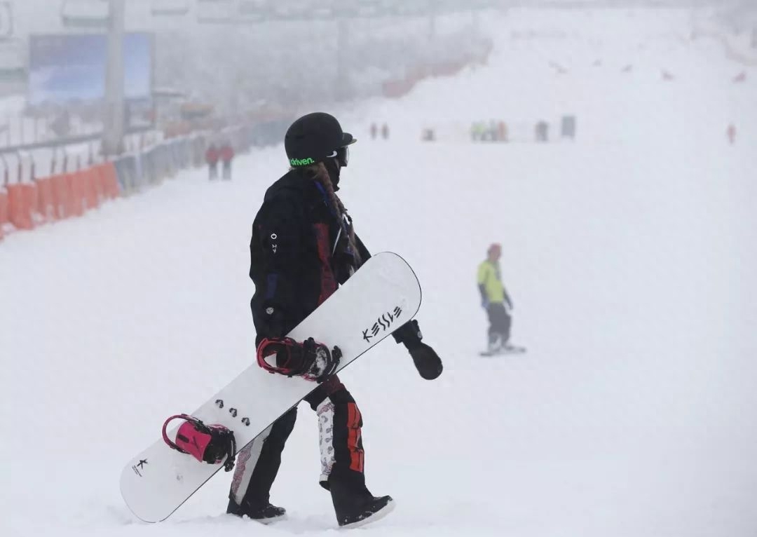 今冬到西岭雪山，你一定要来场“冰雪之旅”！