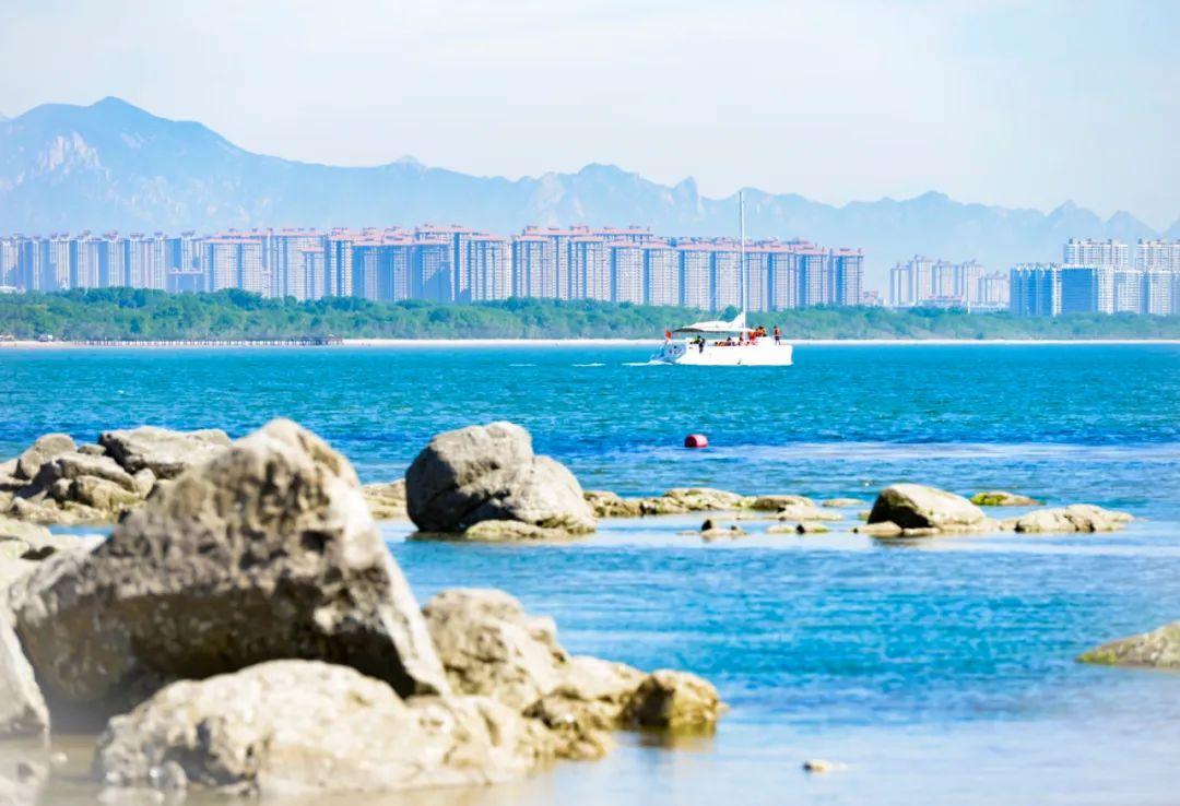 国内旅游海边景点排行前十_国内海边旅游景点_国内热门海边景点