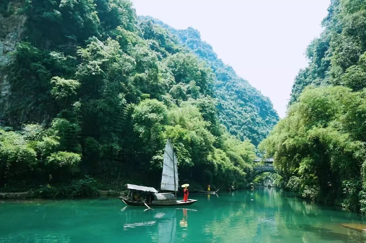 宜昌市区到朝天吼漂流路线_宜昌朝天吼漂流需要带雨衣吗_宜昌朝天吼漂流旅游攻略