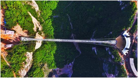 凤凰旅游攻略古城_湖南凤凰古城和张家界最新的旅游实用攻略海拔高度_张家界凤凰旅游攻略最新版