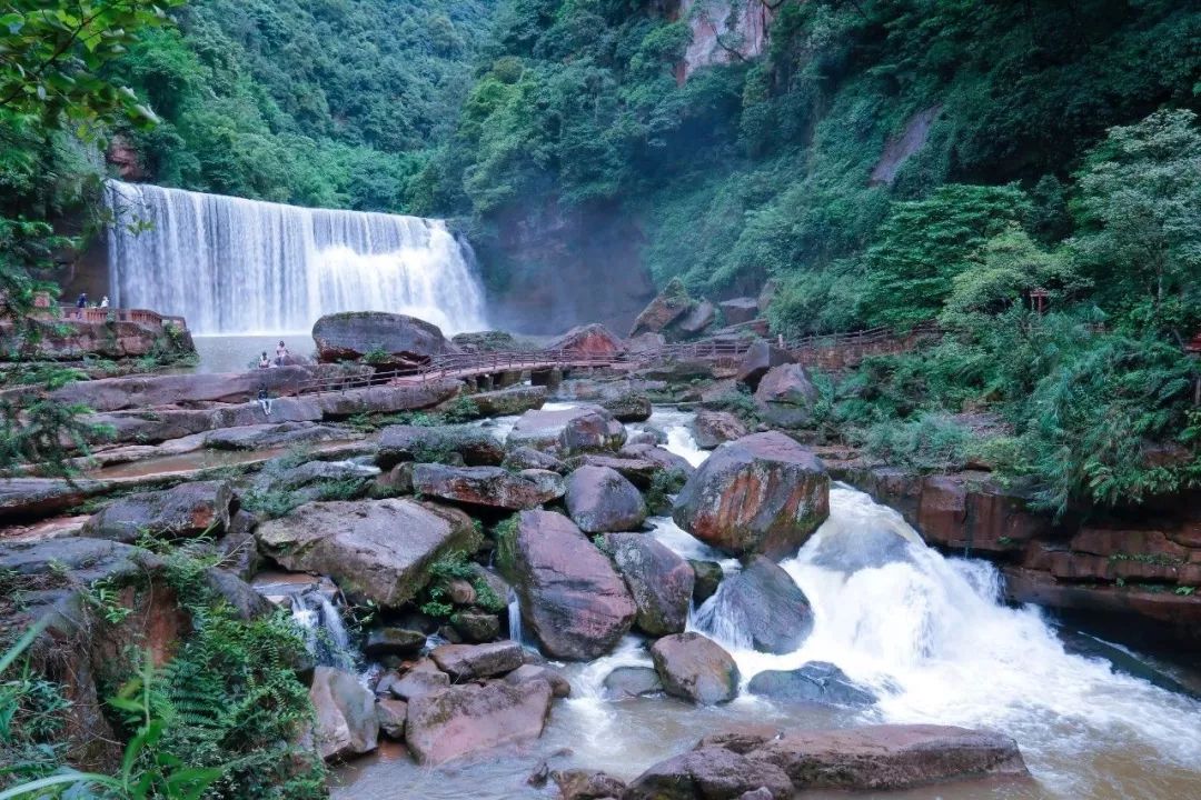 水上丹霞游玩攻略_番禺大夫山游玩攻略_丹霞山游玩攻略