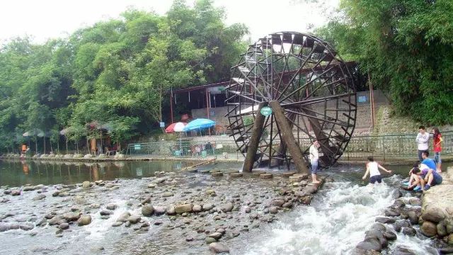 宜兴竹海旅游攻略_成都到蜀南竹海旅游攻略_南昌到南矶山旅游攻略