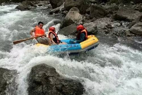 成都到蜀南竹海旅游攻略_宜兴竹海旅游攻略_南昌到南矶山旅游攻略