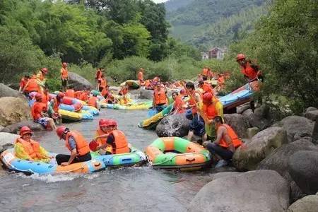 蜀南竹海从成都怎么走_蜀南竹海到成都直通车_成都到蜀南竹海旅游攻略