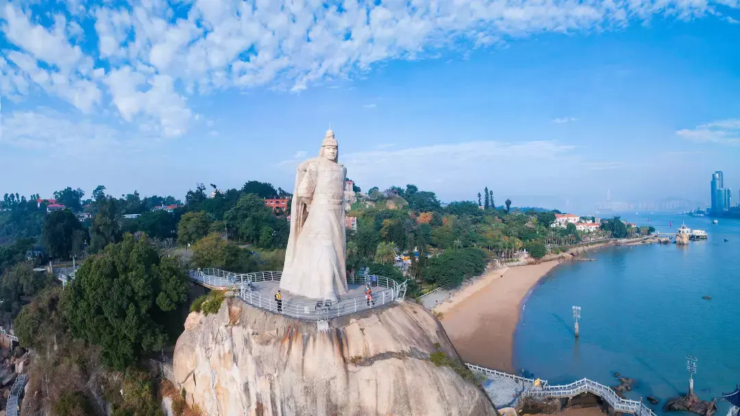 厦门的旅游景点鼓浪屿_厦门鼓浪屿好玩的景点_厦门鼓浪屿好玩的地方