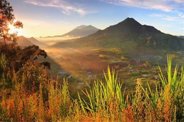 普吉岛巴厘岛哪个好玩_塞班岛和巴厘岛哪个好玩_巴厘岛好玩的景点