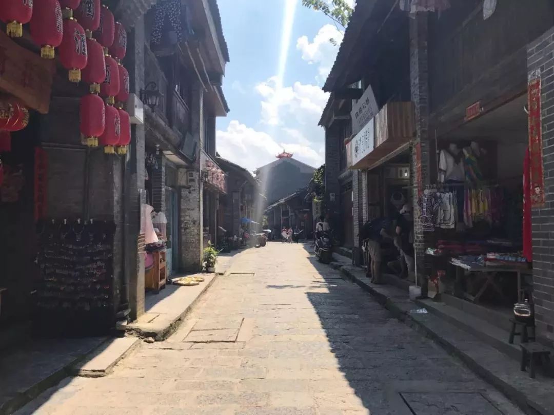 广西来宾附近旅游_广西来宾旅游攻略_广西巴马旅游攻略