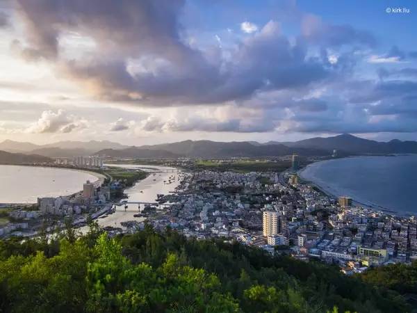 惠东双月湾旅游攻略_惠州万科双月湾月半湾酒店_万科双月湾旅游攻略