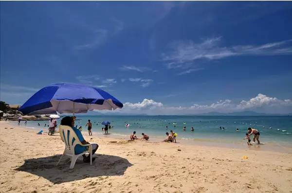 万科双月湾旅游攻略_惠州万科双月湾月半湾酒店_惠东双月湾旅游攻略