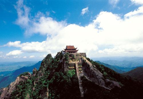 黄山九华山旅游攻略_黄山住山下看日出攻略_九华天池风景区旅游攻略