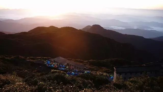 凭祥旅游攻略 自驾游_自驾穷游攻略自己做饭_西安自驾武汉游攻略