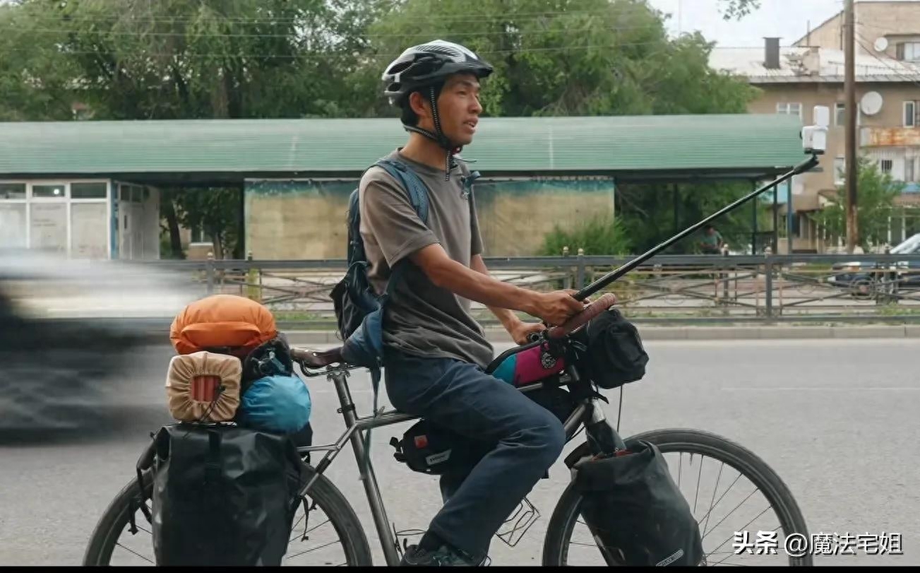 出国旅游英语要达到什么水平_出国旅游对英语有要求吗_不会外语出国旅游