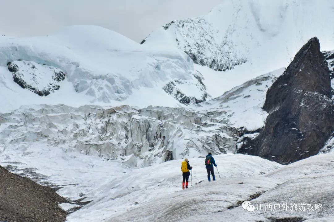 贡嘎山 旅游攻略_贡嘎山山峰_贡嘎山游记