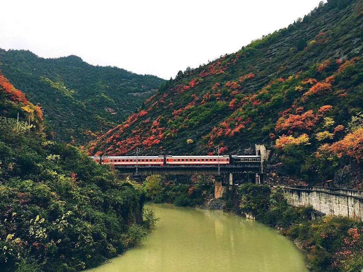 晋陕大峡谷旅游攻略_晋陕大峡谷自驾游_晋陕大峡谷的成因