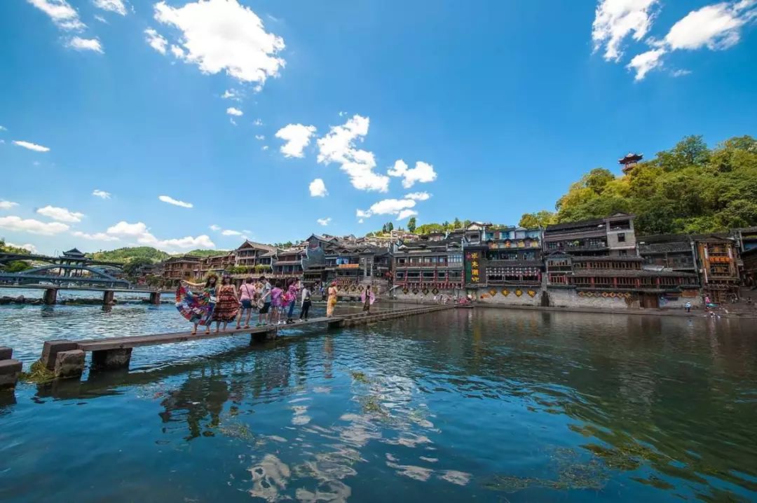 长沙到韶山半日游_长沙到韶山旅游攻略_长沙攻略韶山旅游到哪里