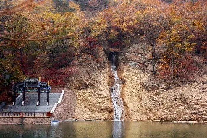 丹东市内到青山沟旅游攻略_大连到丹东凤凰山旅游攻略_长沙到凤凰旅游攻略