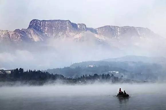 西安去五台山旅游攻略_景德镇到婺源去三清山旅游攻略_去洪雅旅游攻略