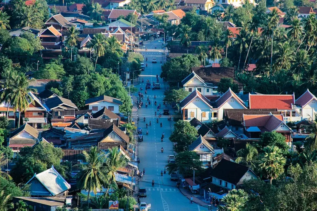 商务邮轮出国旅游_出国商务邮轮旅游多少钱_出境邮轮