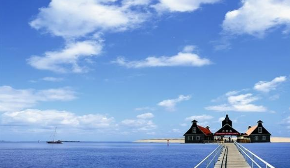 岱山翡翠岛宾馆电话_南戴河翡翠岛旅游攻略_翡翠岛景区电话