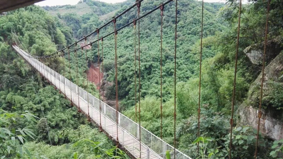 都江堰玩的地方有哪些_都江堰市区好玩的地方_都江堰好玩不好玩