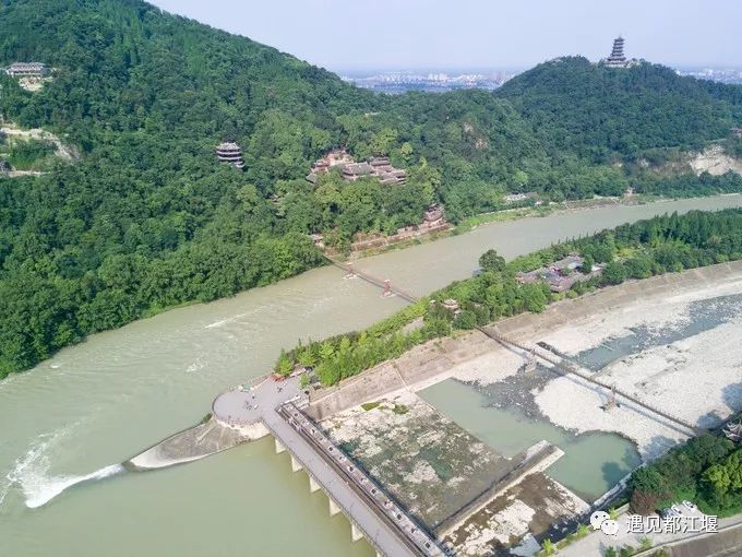 都江堰市区好玩的地方_都江堰好玩不好玩_都江堰玩的地方有哪些