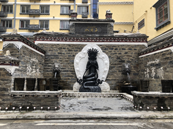 新都桥木格措旅游攻略_新都桥木格措两日游_木格措新都桥自驾攻略