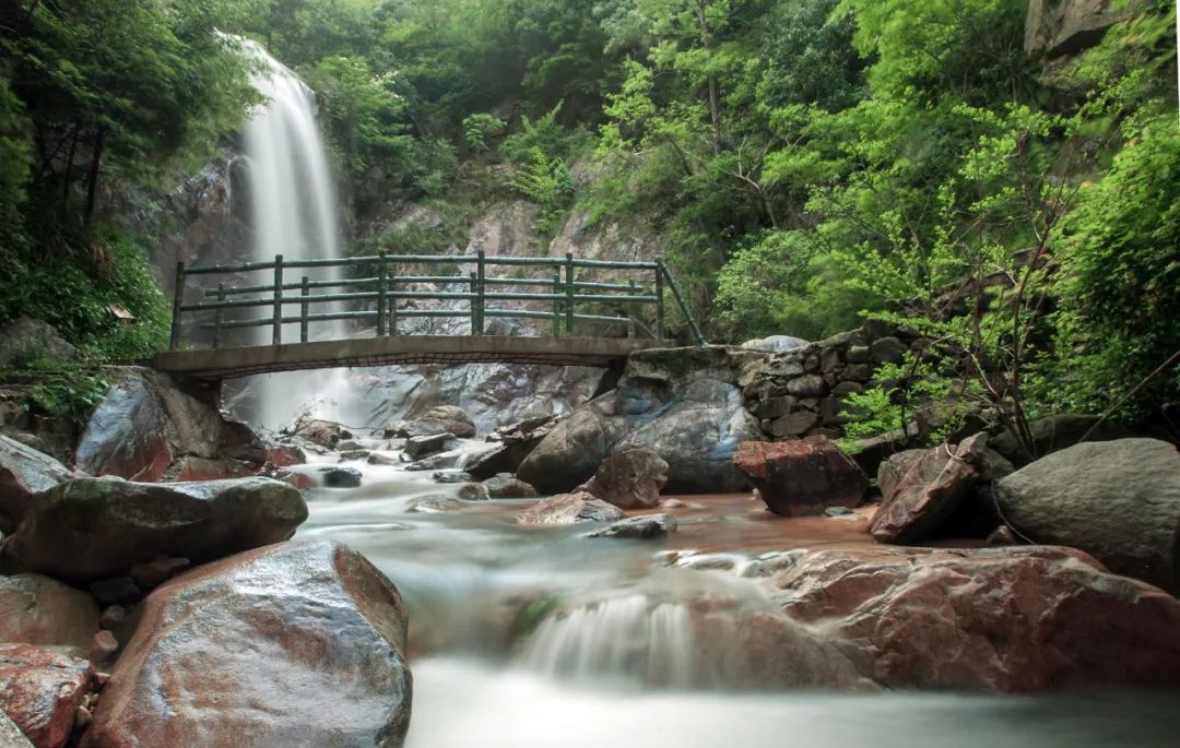 岳西明堂山旅游攻略_岳西明堂山一日游攻略_岳西的明堂山