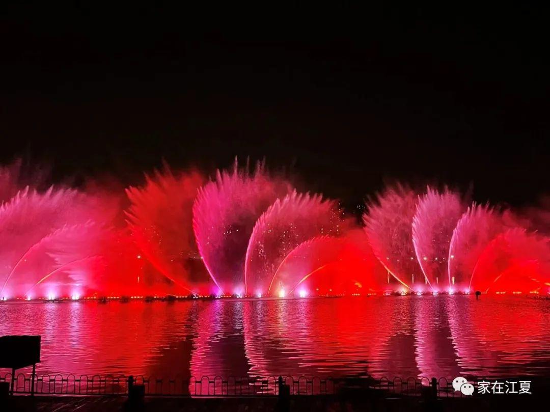 江夏区晚上玩的地方_江夏区夜市有哪些_江夏区晚上好玩的地方