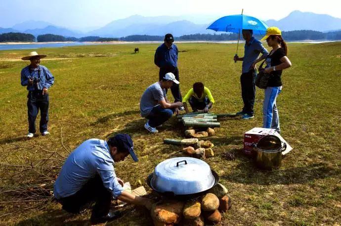 暑假去国外旅游_暑假去哪里旅游好 暑假哪里好玩_暑假去国外哪旅游