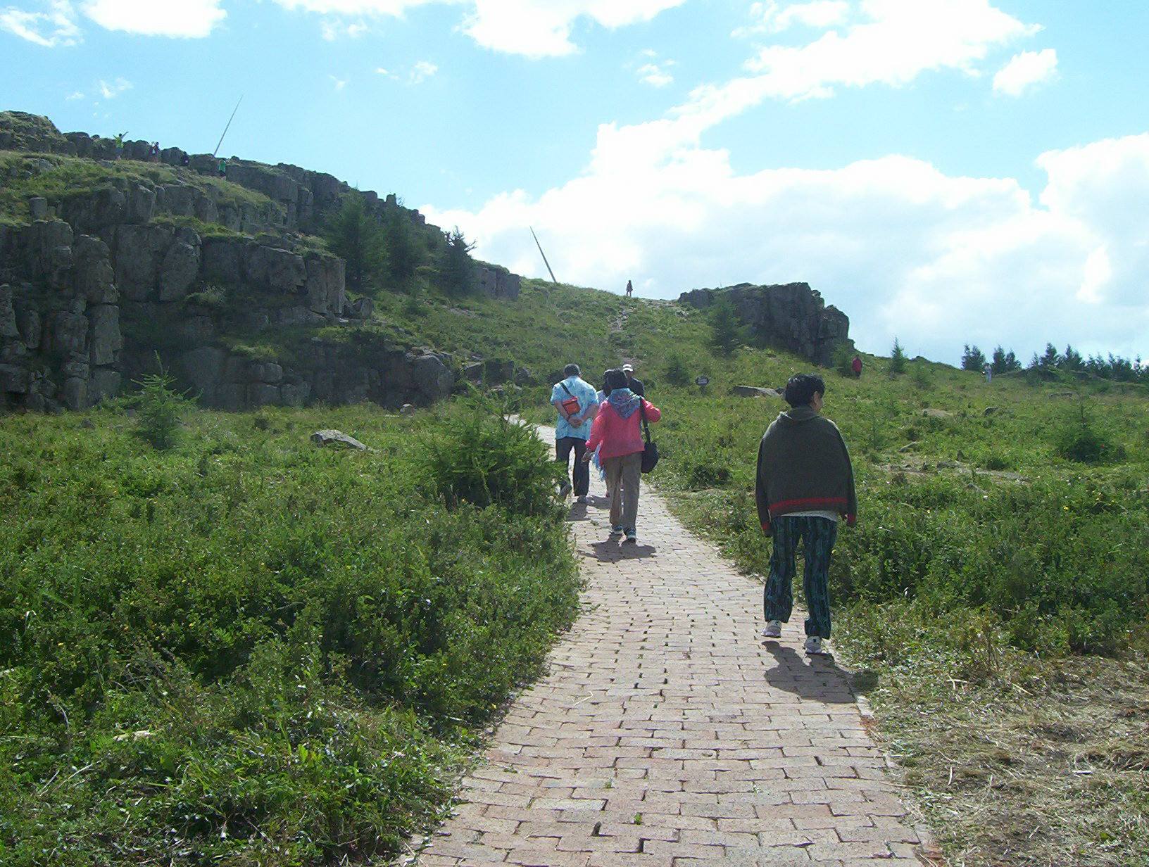 张北坝上旅游攻略_张北天路旅游攻略_张北坝上草原旅游攻略