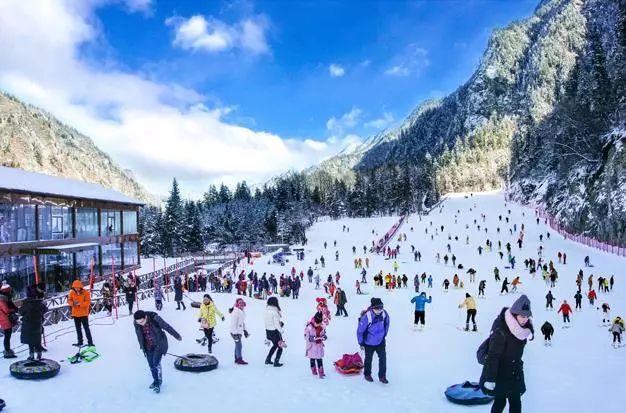 茶溪川滑雪公园图片