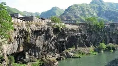 阳泉市翠枫山自然风景区_阳泉翠枫山景区图片_阳泉翠枫山旅游攻略